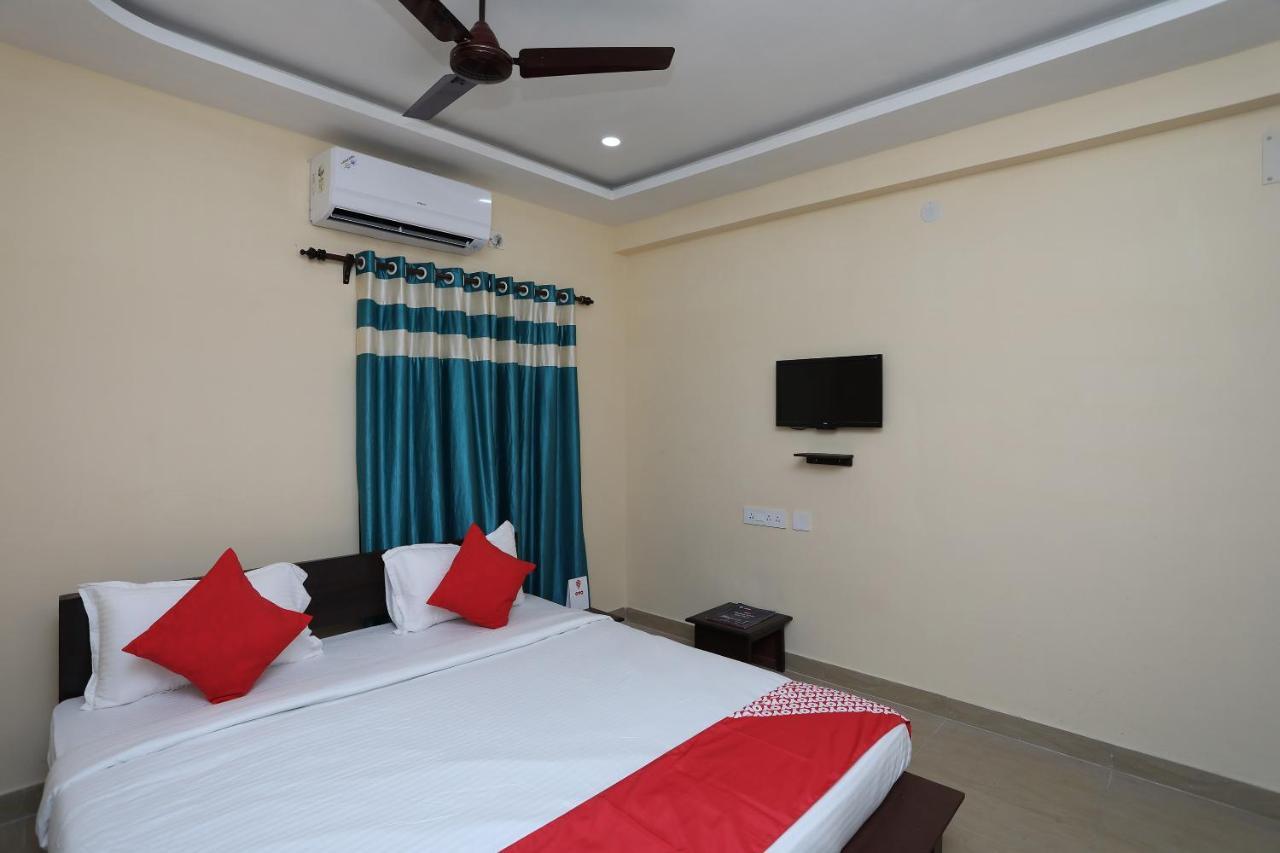Oyo 17376 Happy Spring Inn Kolkata Eksteriør bilde